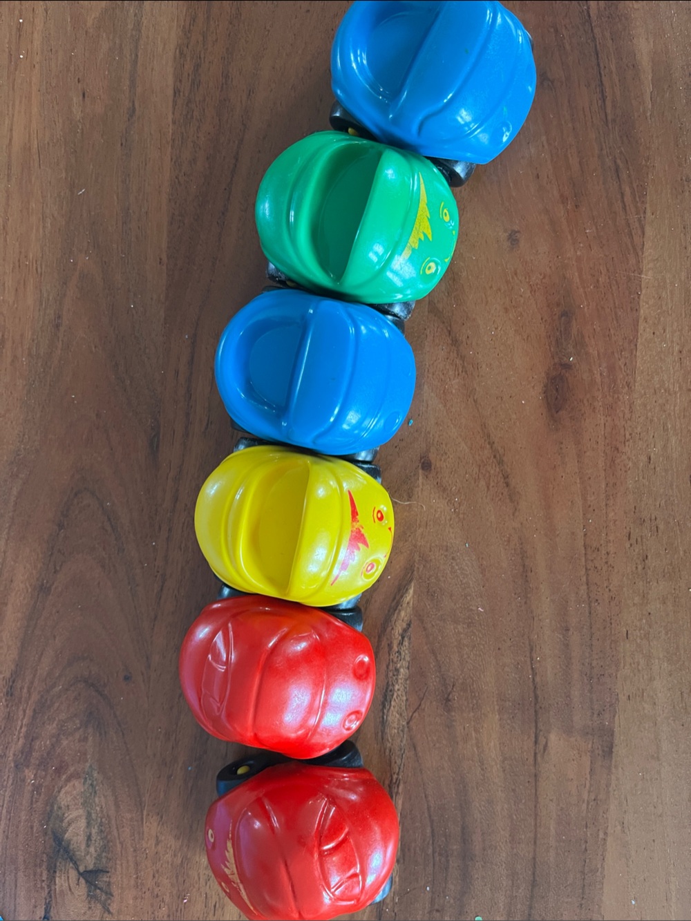 #🎉🎉🎉❌2/10$ ❌🎉🎉🎉

Colorful Stacking Caterpillar Toy – Red, Yellow, Blue, Green #